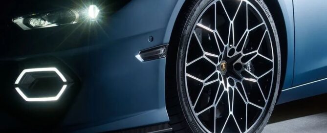 原廠標配 Bridgestone Potenza Sport 的Lamborghini Temerario