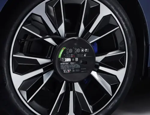 還在用補胎劑？BMW 直接給你邊開車邊充氣的打氣機 Repair Kit Plus